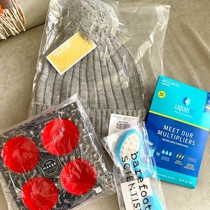 Michael Kora Grey Beanie + Goodies